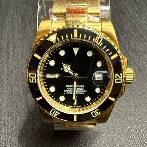 Gold and Black Men's Watch